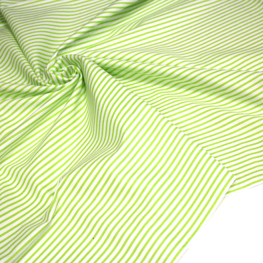Tissu cotonnade aux rayures blanches et vert pomme - tissuspipi.com