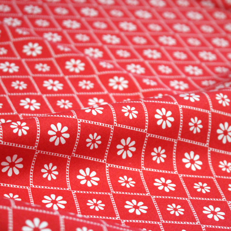 Tissu cotonnade rouge & blanc, liserés et fleurs géométriques - COLLECTION MESSINA - tissuspipi.com
