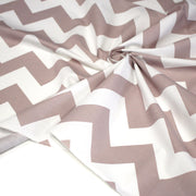 Tissu cotonnade, chevrons taupe clair et blancs - tissuspipi.com