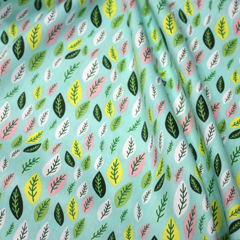 Tissu popeline coton vert aux feuilles vertes, jaunes, roses - tissuspipi.com