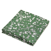 Tissu viscose fluide, fines fleurs blanches et noirs, fond ocre ou fond vert - tissuspipi.com