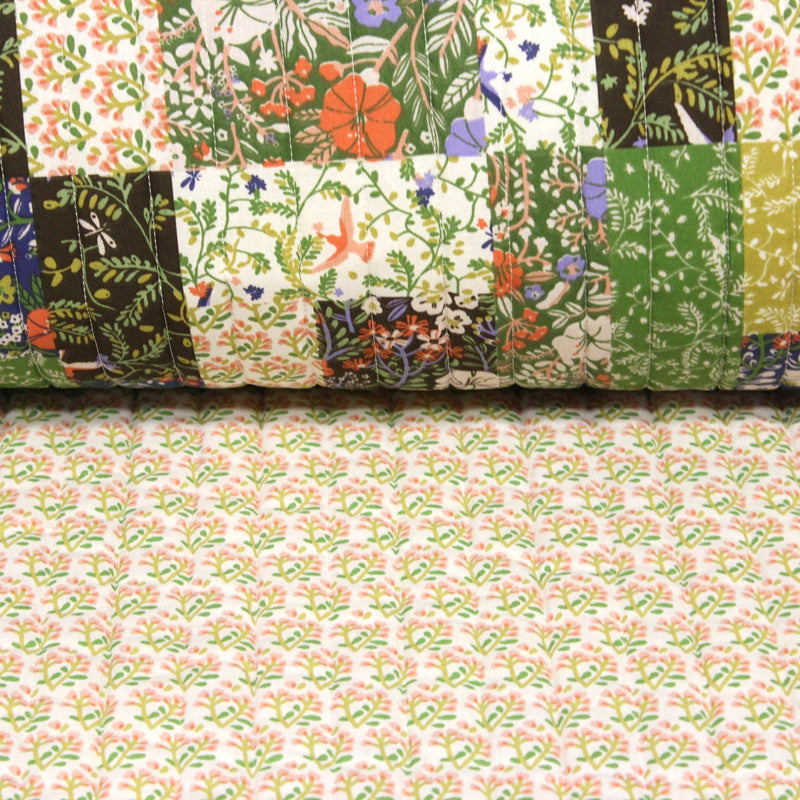 Tissu Matelassé coton au patchwork de motifs fleuris et verso fleuri écru - OEKO - TEX - tissuspipi.com