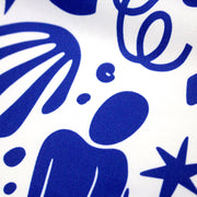 Tissu gabardine imprimée SILHOUETTE : trois motifs bleus et blancs - OEKO - TEX STANDARD 100 - tissuspipi.com