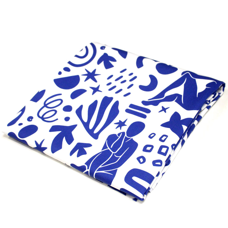 Tissu gabardine imprimée SILHOUETTE : trois motifs bleus et blancs - OEKO - TEX STANDARD 100 - tissuspipi.com