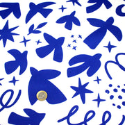 Tissu gabardine imprimée SILHOUETTE : trois motifs bleus et blancs - OEKO - TEX STANDARD 100 - tissuspipi.com