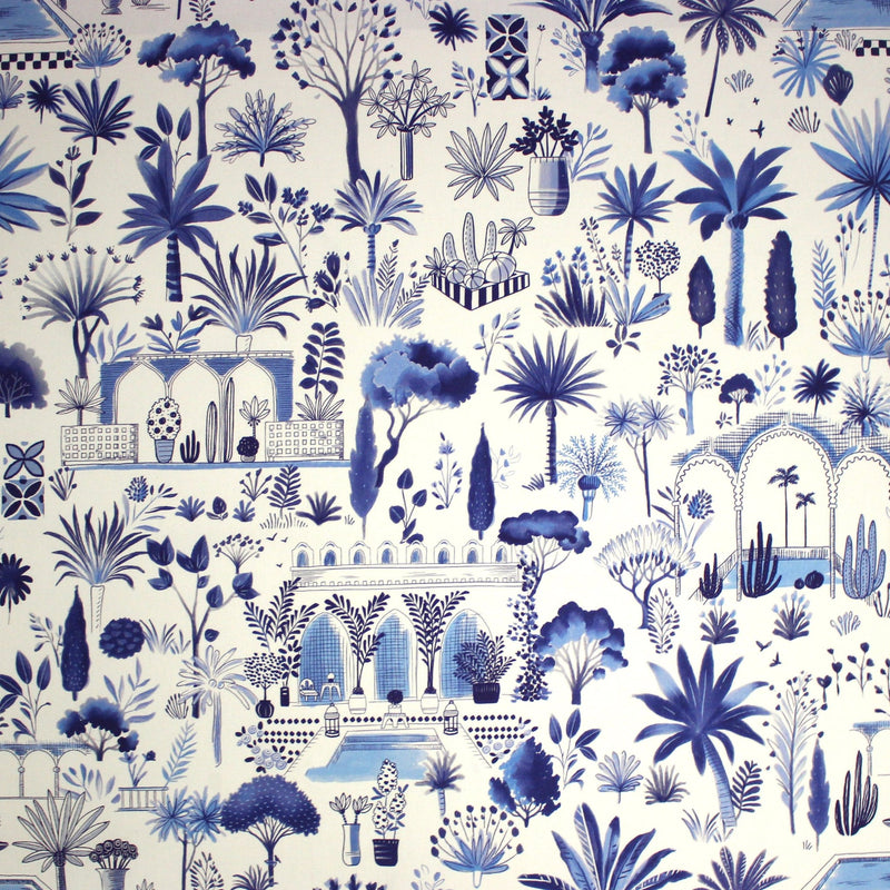 Tissu coton demi - natté TOILE DE JOUY MODERNE JARDIN MAJORELLE, tons blancs et bleus - tissuspipi.com