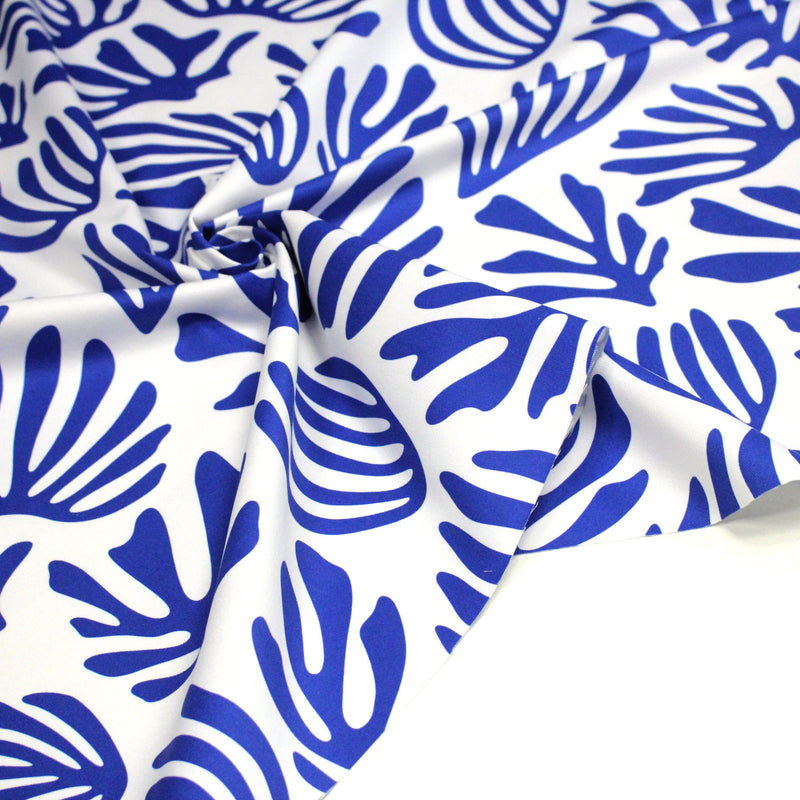 Tissu gabardine imprimée SILHOUETTE : trois motifs bleus et blancs - OEKO - TEX STANDARD 100 - tissuspipi.com