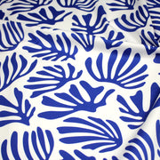 Tissu gabardine imprimée SILHOUETTE : trois motifs bleus et blancs - OEKO - TEX STANDARD 100 - tissuspipi.com