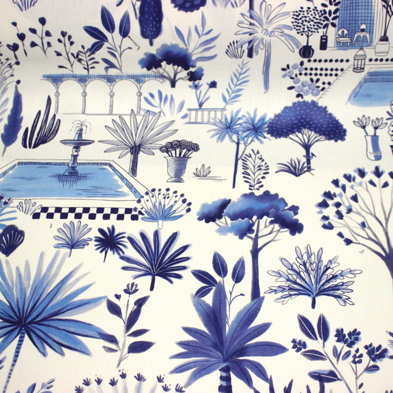 Tissu coton demi - natté TOILE DE JOUY MODERNE JARDIN MAJORELLE, tons blancs et bleus - tissuspipi.com