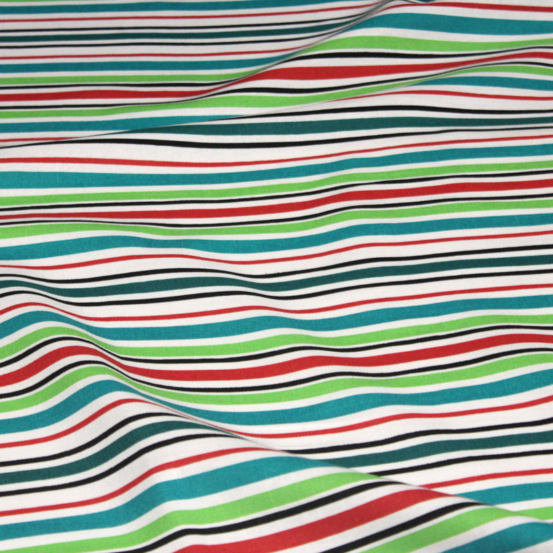 Tissu Bayadère de coton aux rayures vertes, rouges et noires, fond blanc - tissuspipi.com