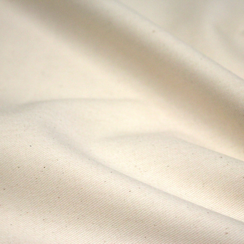 Tissu gabardine coton écru, COLLECTION SIGNATURE - OEKO - TEX STANDARD 100 - tissuspipi.com
