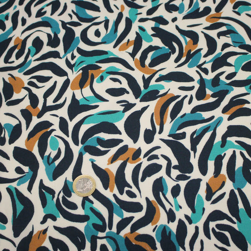 Tissu Viscose fluide au feuillage marine canard et ocre, fond écru - tissuspipi.com
