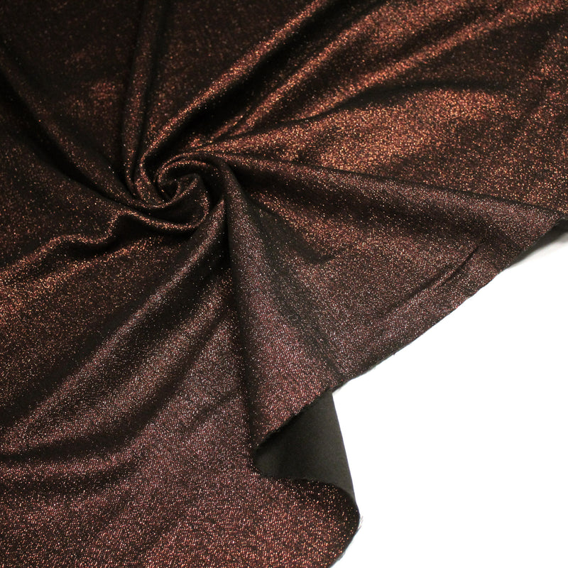 Tissu Maille viscose rouge cuivre lurex et verso noir, de fabrication française - tissuspipi.com