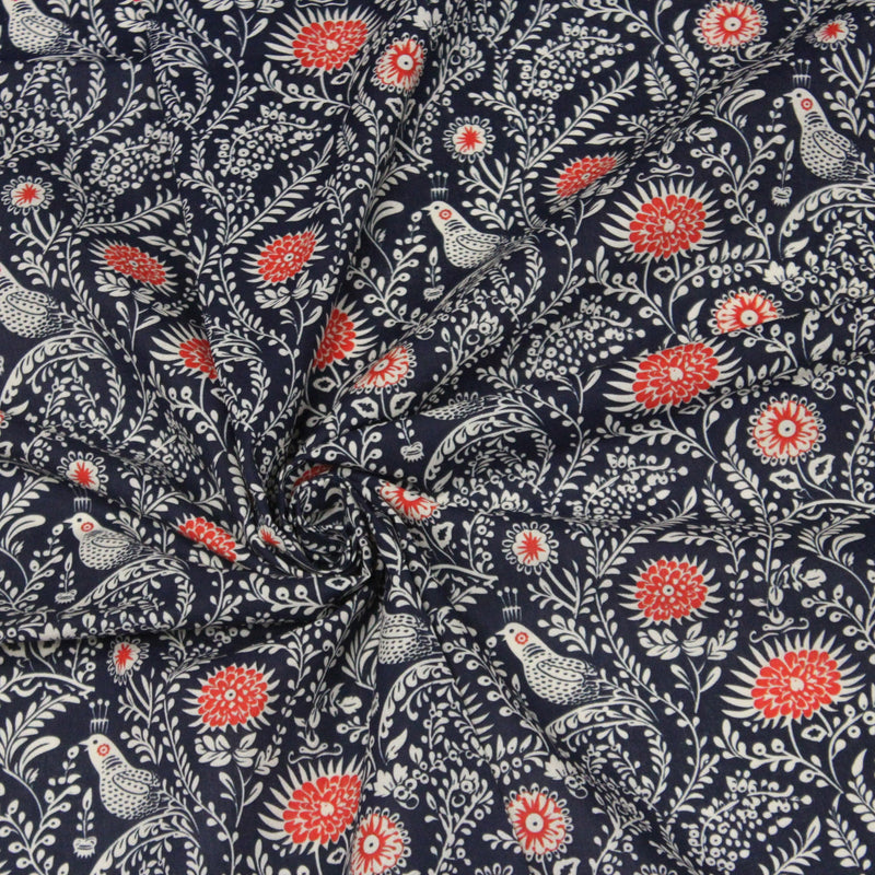 Tissu INDIENNES cotonnade fleurie bleu marine aux feuillage et oiseaux écrus et rouges - tissuspipi.com