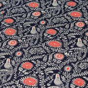 Tissu INDIENNES cotonnade fleurie bleu marine aux feuillage et oiseaux écrus et rouges - tissuspipi.com