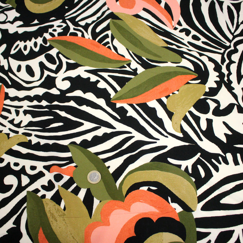 Tissu viscose fluide COMPORTA, motif graphique noir blanc, fleuri vert rose corail - Fabrication française - tissuspipi.com