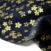 Tissu coton motif japonais vagues & fleurs sakura dorées : Bleu ou rouge - COLLECTION JAPON DORÉ - tissuspipi.com