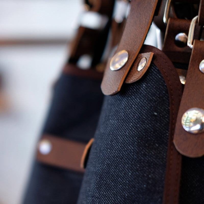 Tissu DENIM brut 100% coton 380gr : BLEU ou NOIR - OEKO - TEX STANDARD 100 - tissuspipi.com
