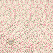 Tissu popeline de coton ANNA aux fines fleurs roses, fond écru - tissuspipi.com