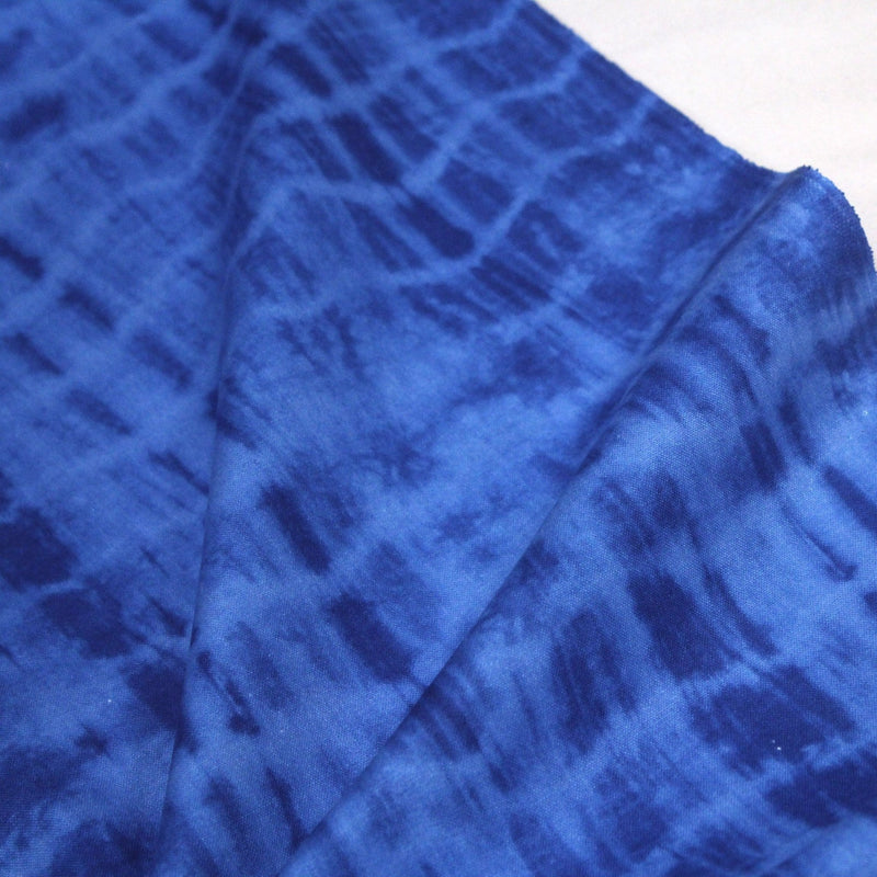 Tissu de coton tie & dye bleu roi - tissuspipi.com