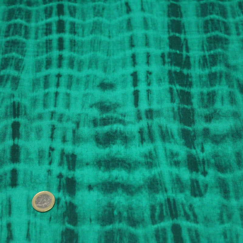 Tissu cotonnade motif TIE & DYE, faux-uni vert émeraude - tissuspipi.com