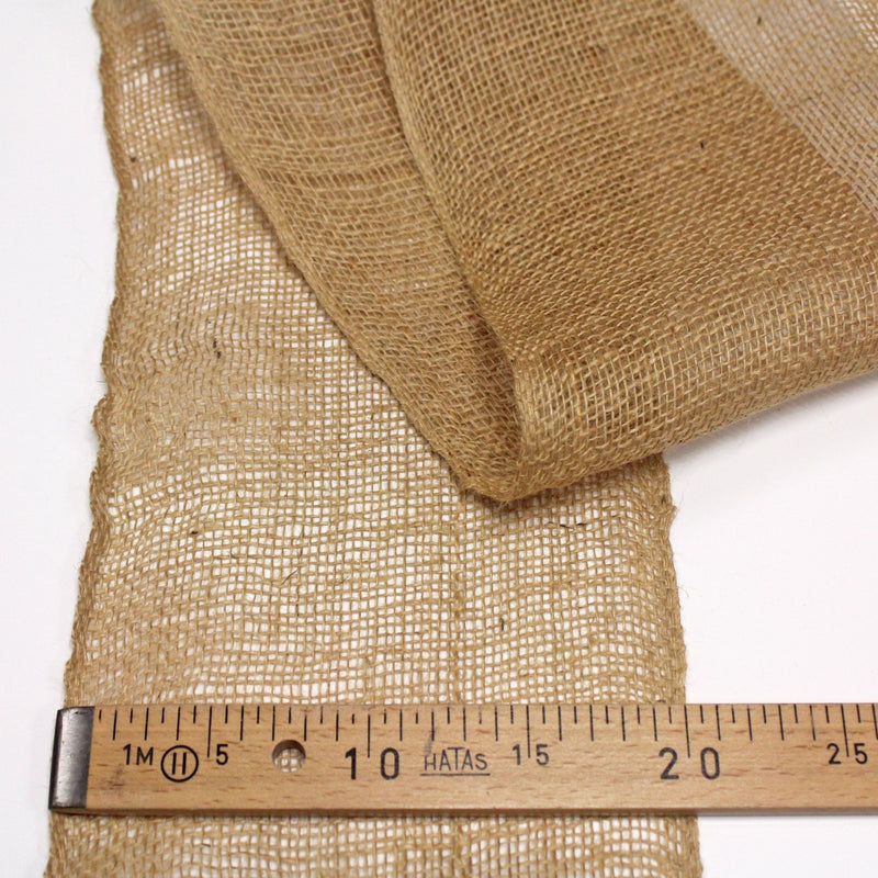 Rouleau de 50m de ruban de toile de jute 20cm de large, parfait pour la décoration de mariage, chemins de table et jolis noeuds ! - tissuspipi.com