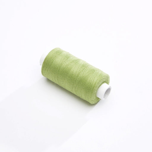 Bobine de fil vert pistache - 500m - Fabrication française - Oeko - Tex - tissuspipi.com