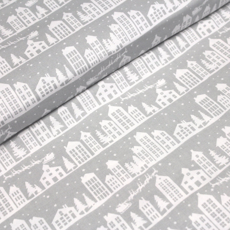 Tissu de coton de Noël scandinave aux maisons scandinaves blanches, fond gris - tissuspipi.com