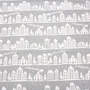 Tissu de coton de Noël scandinave aux maisons scandinaves blanches, fond gris - tissuspipi.com