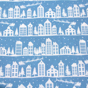 Tissu de coton de Noël scandinave aux maisons scandinaves blanches, fond bleu - tissuspipi.com