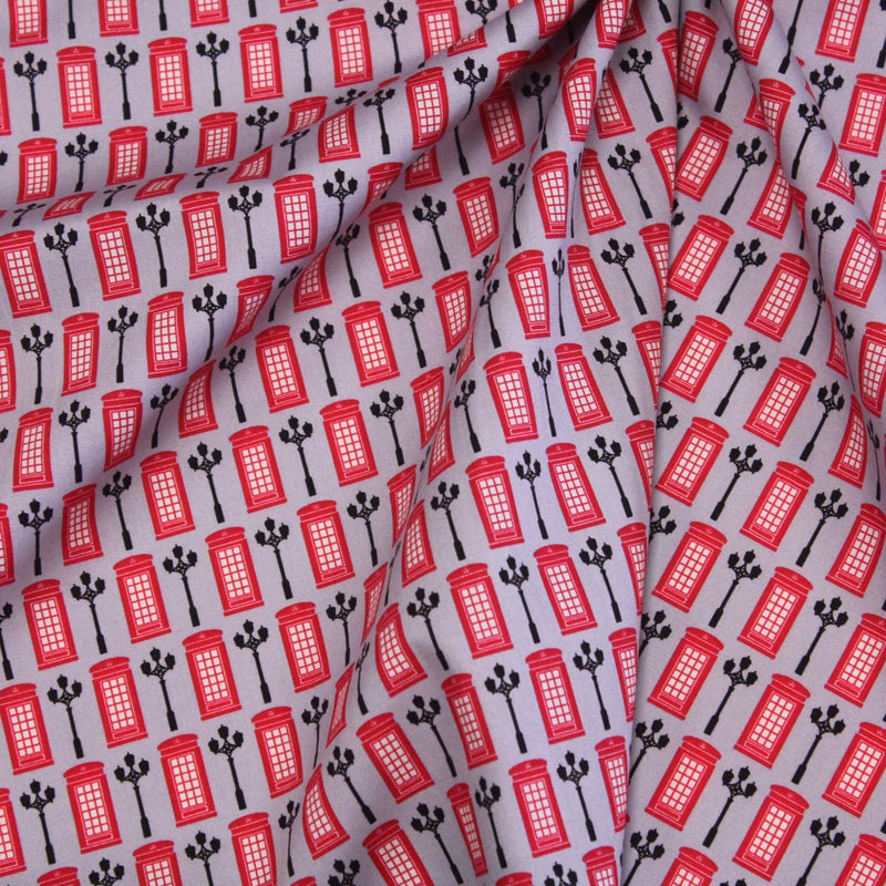 Tissu popeline coton LONDON, cabines téléphoniques rouges & réverbères britanniques - tissuspipi.com