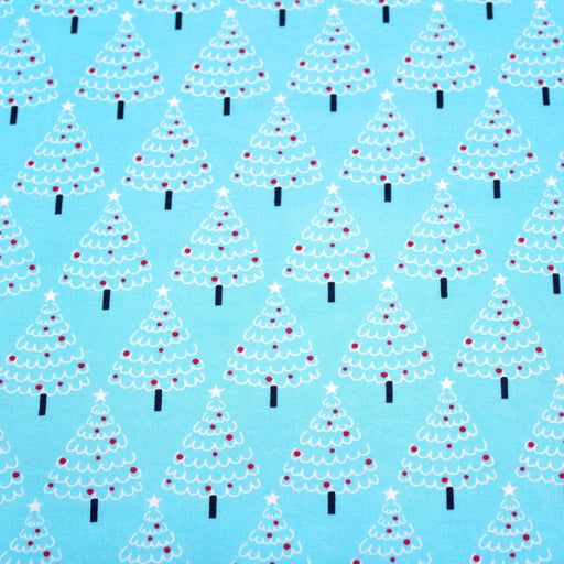 Tissu popeline de coton de Noël aux sapins blancs & rouges, fond bleu - tissuspipi.com