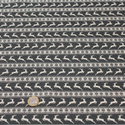 Tissu de coton de Noël scandinave aux rennes & étoiles de neiges écrus, fond gris - tissuspipi.com