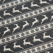 Tissu de coton de Noël scandinave aux rennes & étoiles de neiges écrus, fond gris - tissuspipi.com