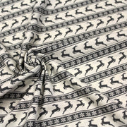 Tissu de coton de Noël scandinave aux rennes & étoiles de neiges gris, fond écru - tissuspipi.com