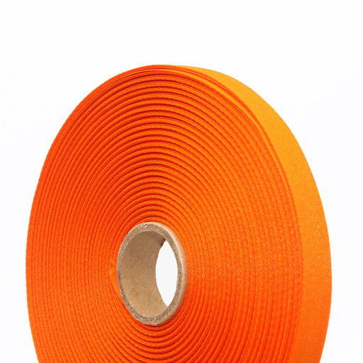 Ruban de sergé orange vif 10mm - Galette de 50 mètres - Fabrication française - tissuspipi.com