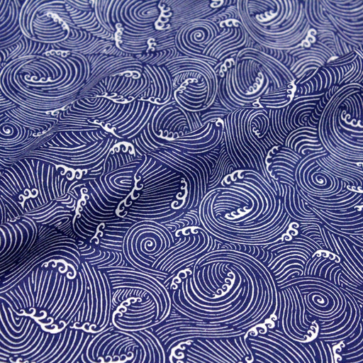 Tissu cotonnade vagues japonaises NAMI bleu roi et blanches, façon Kanagawa par Hokusai - OEKO - TEX STANDARD 100 - tissuspipi.com