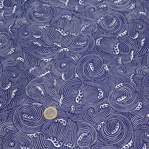 Tissu cotonnade vagues japonaises NAMI bleu roi et blanches, façon Kanagawa par Hokusai - OEKO - TEX STANDARD 100 - tissuspipi.com