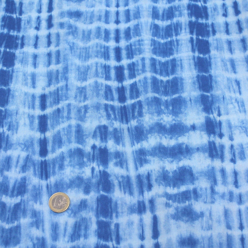 Tissu de coton tie & dye bleu des mers - tissuspipi.com