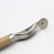 Roulette à patron dentée - tissuspipi.com