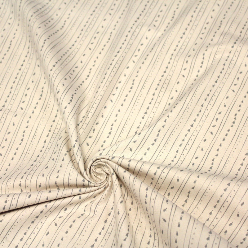 Tissu de coton de Noël scandinave aux décorations de Noël grises, fond écru - tissuspipi.com