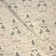 Tissu de coton de Noël scandinave aux cloches & arabesques grises, fond écru - tissuspipi.com