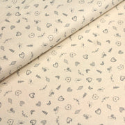 Tissu de coton de Noël scandinave aux petits objets de Noël gris, fond écru - tissuspipi.com