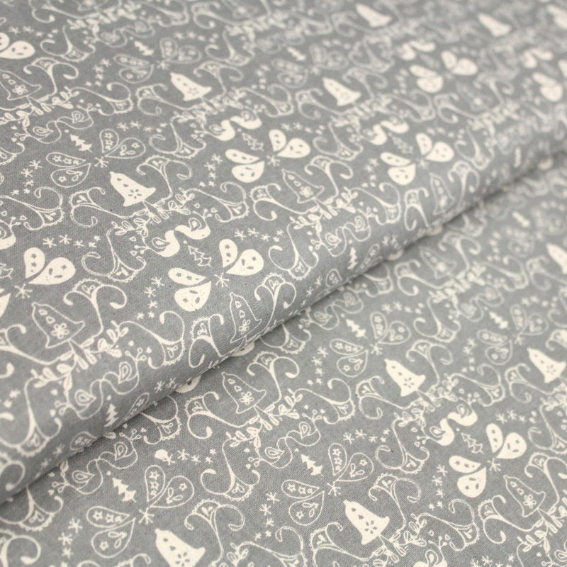 Tissu de coton de Noël scandinave aux cloches & arabesques écrues, fond gris - tissuspipi.com