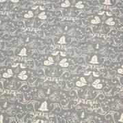 Tissu de coton de Noël scandinave aux cloches & arabesques écrues, fond gris - tissuspipi.com