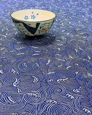 Tissu cotonnade vagues japonaises NAMI bleu roi et blanches, façon Kanagawa par Hokusai - OEKO - TEX STANDARD 100 - tissuspipi.com
