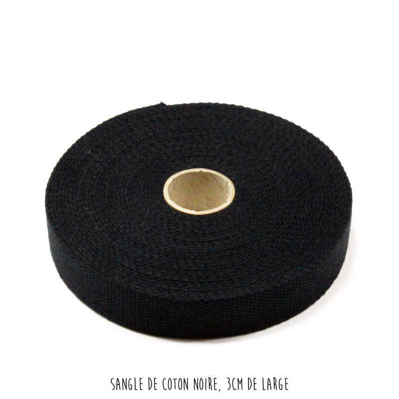 Sangle de coton noire, 3cm de large - Galette de 10 mètres - tissuspipi.com