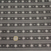 Tissu de coton de Noël scandinave aux flocons de neige écrus, fond gris - tissuspipi.com