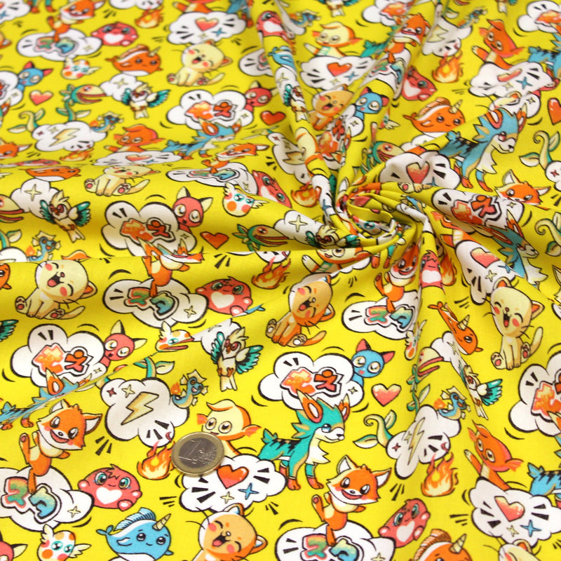 Tissu cotonnade KAWAII aux animaux souriants, fond jaune - OEKO - TEX - tissuspipi.com