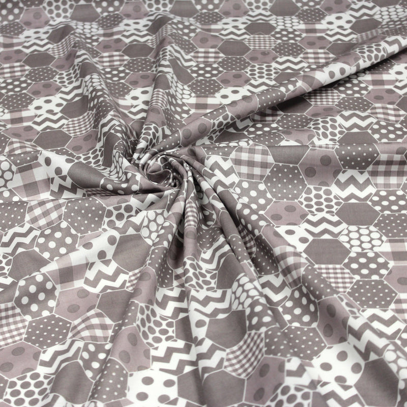 Tissu popeline de coton aux hexagones à pois, à carreaux, tons taupes & blancs - tissuspipi.com